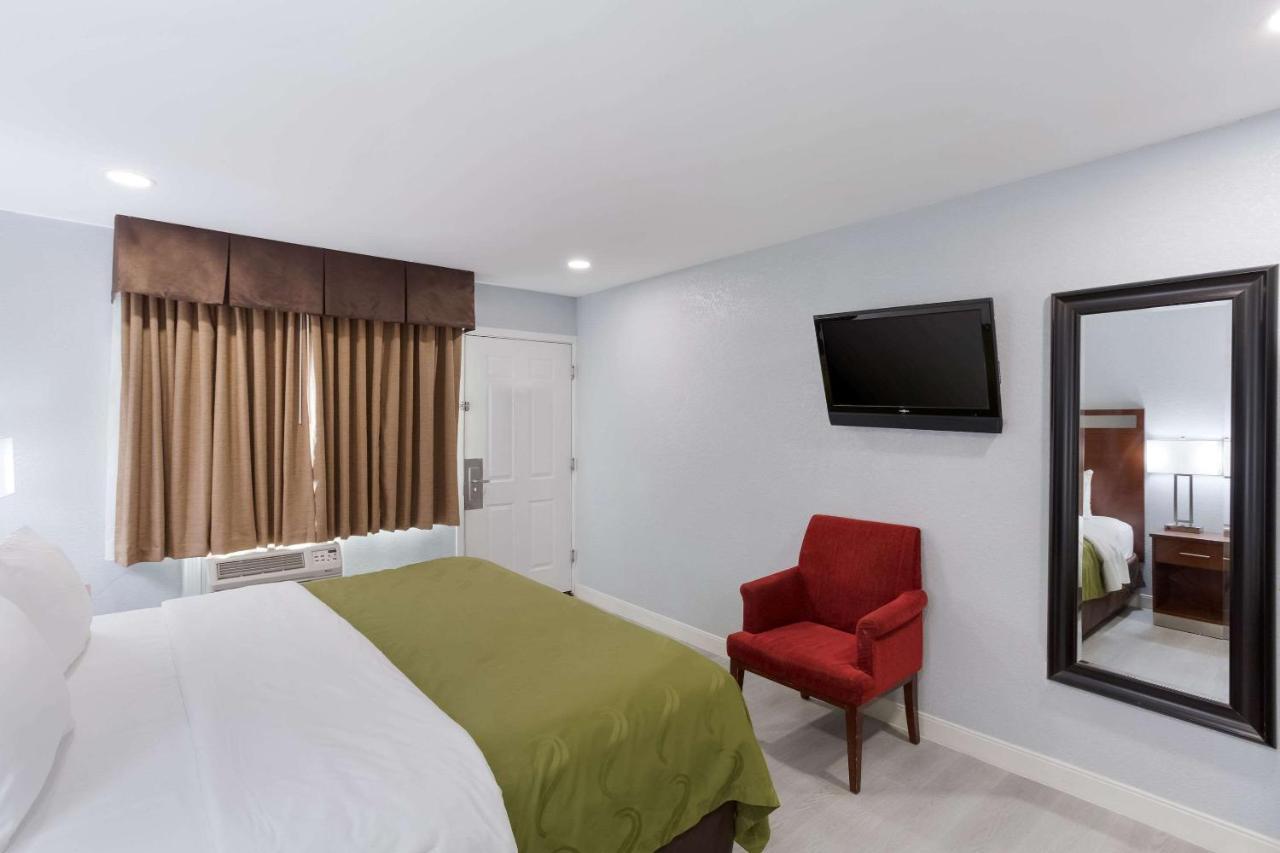 Quality Inn Redding Near I-5 Ngoại thất bức ảnh