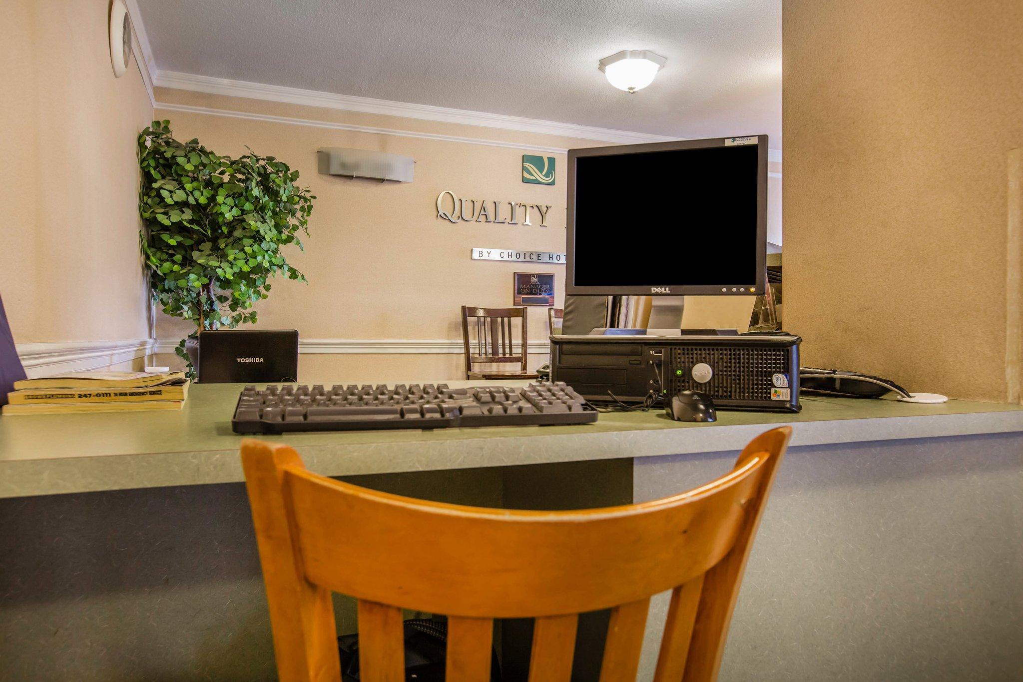 Quality Inn Redding Near I-5 Ngoại thất bức ảnh